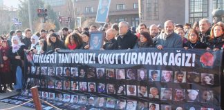 Ankara katliamı üçüncü ayında anıldı Ankara katliamı üçüncü ayında anıldı