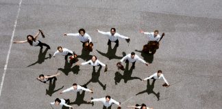 Önder Baloğlu ve Les Essences’ten Avrupa’da Türk izleri Les Esences Oda Orkestrası